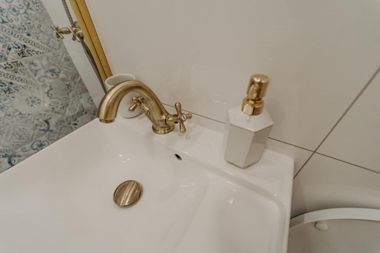 Apartamentul Albastru Ватра-Дорней Экстерьер фото